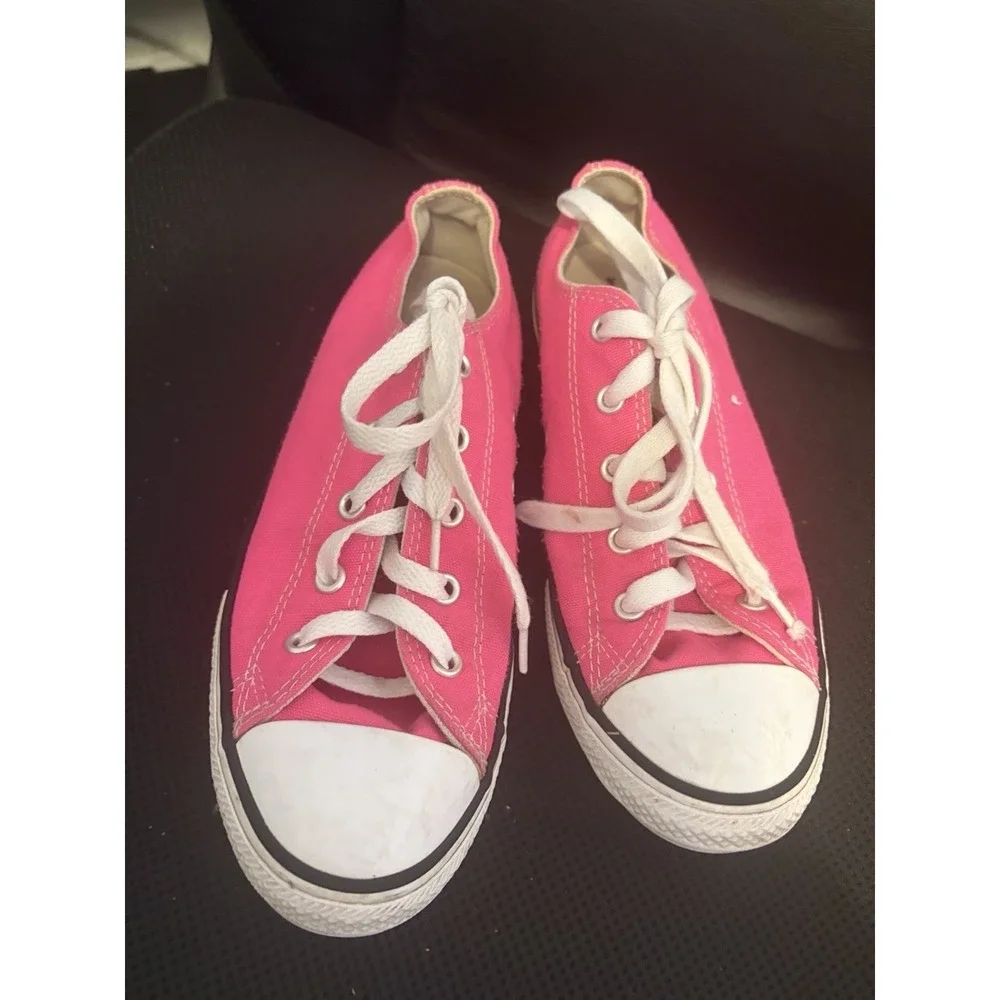 Converse Chuck Taylor All Star Pink Canvas Sneakers Kids Size 3 Youth 370407F‎